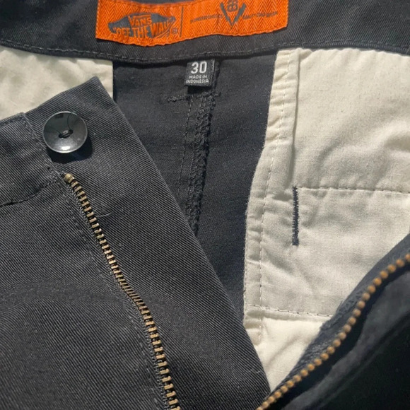 Vans Men’s black Shorts Size 30 crafted engineered classic shorts 66 logo - Picture 10 of 15